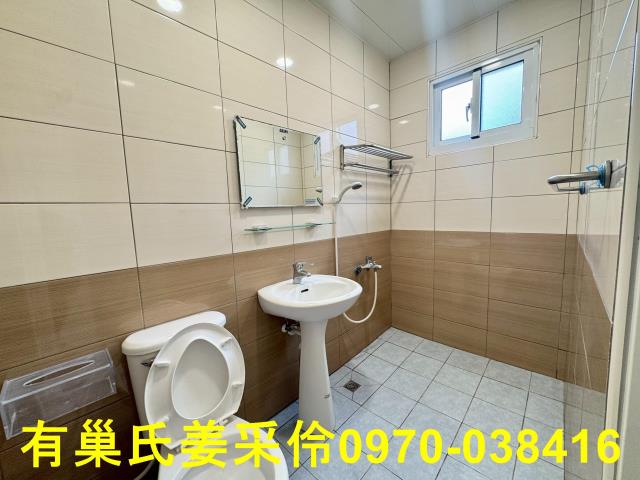 東區透天-8