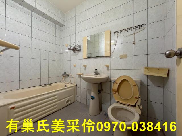 嘉義西區透天-11