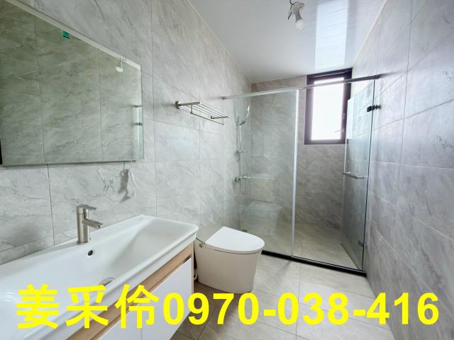 嘉義六腳透天-11